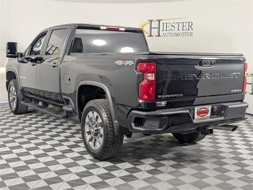 2024 Chevrolet Silverado 2500 Custom
