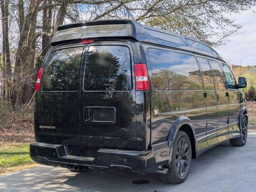 2026 Chevrolet Express 2500 Work Van