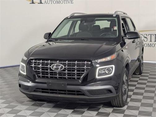 2020 Hyundai VENUE SEL