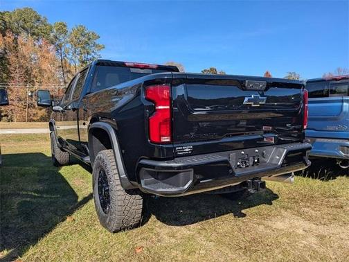 2026 Chevrolet Silverado 2500 ZR2