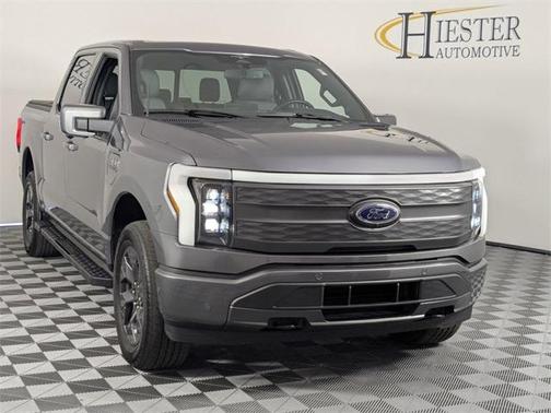 2023 Ford F-150 Lightning LARIAT