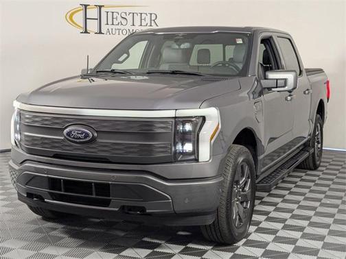 2023 Ford F-150 Lightning LARIAT