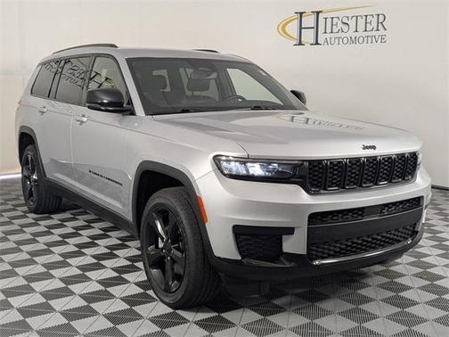2022 Jeep Grand Cherokee L Laredo