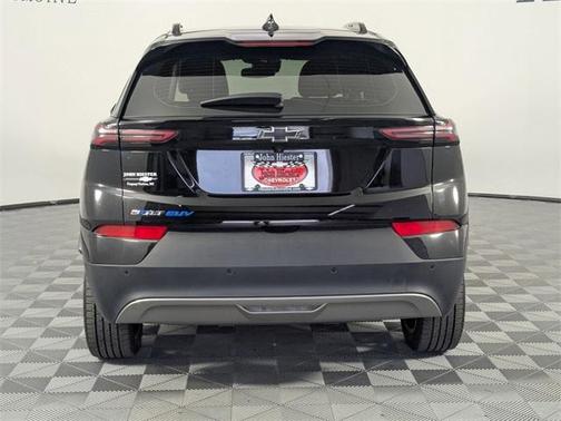 2023 Chevrolet Bolt EUV LT