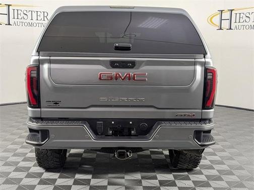 2024 GMC Sierra 2500 AT4