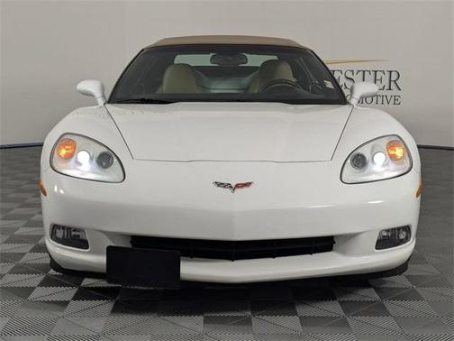 2008 Chevrolet Corvette Indy 500 Pace Car Replica