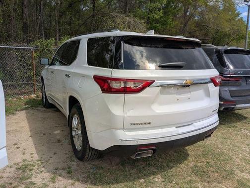 Summit White 2021 Chevrolet Traverse Premier
