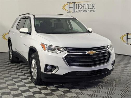 2020 Chevrolet Traverse LT Cloth