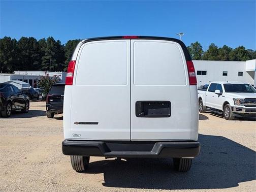 2025 Chevrolet Express 2500 Work Van