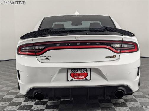 2016 Dodge Charger R/T Scat Pack