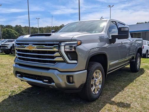 Sterling Gray Metallic 2026 Chevrolet Silverado 2500 High Country