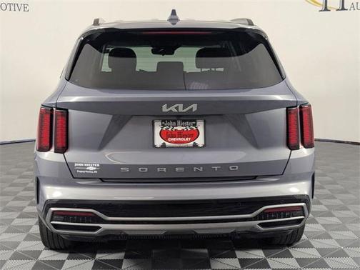 2022 Kia Sorento S