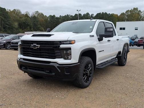 2026 Chevrolet Silverado 2500 Custom