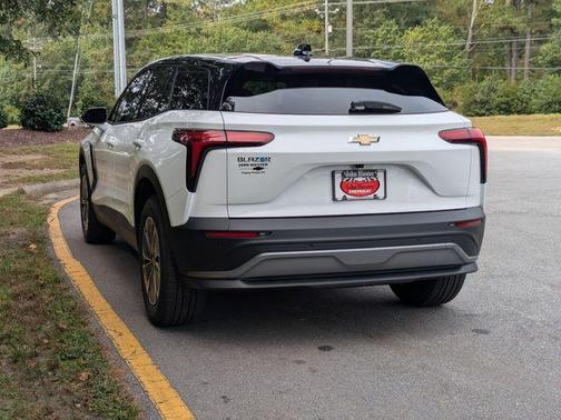 2026 Chevrolet Blazer EV LT