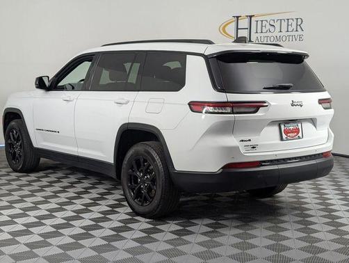 Bright White Clearcoat 2024 Jeep Grand Cherokee L Laredo