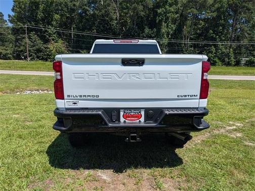 2025 Chevrolet Silverado 2500 Custom