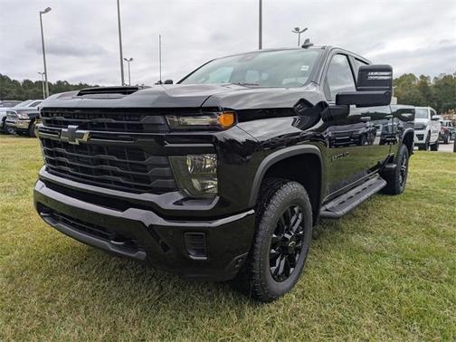 2026 Chevrolet Silverado 2500 Custom