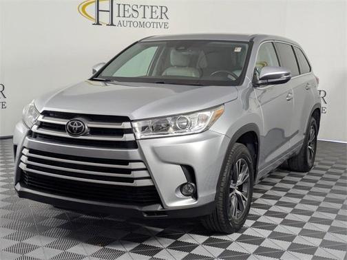 2017 Toyota Highlander LE