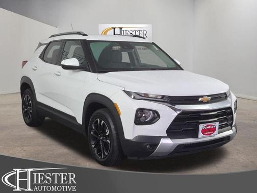 Summit White 2023 Chevrolet Trailblazer LT