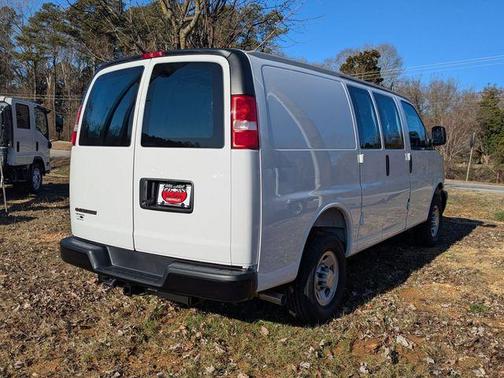 2025 Chevrolet Express 2500 Work Van
