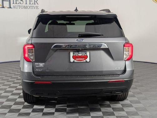Gray Metallic 2023 Ford Explorer XLT