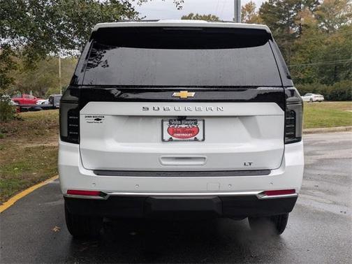 2026 Chevrolet Suburban LT