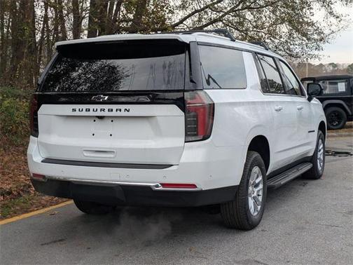 2026 Chevrolet Suburban LS