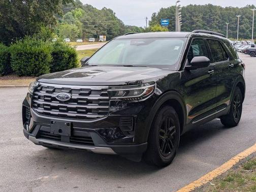Black Metallic 2025 Ford Explorer Active