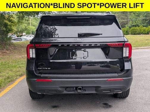 Agate Black Metallic 2025 Ford Explorer Active