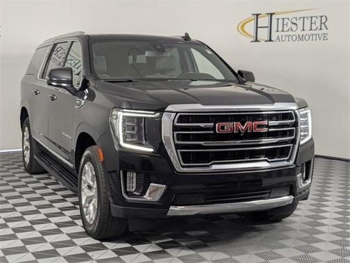 2022 GMC Yukon XL SLT