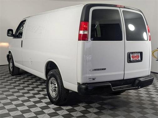 2022 Chevrolet Express 2500 Work Van