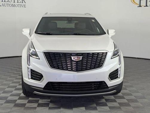 Crystal White Tri-Coat 2025 Cadillac XT5 Premium Luxury
