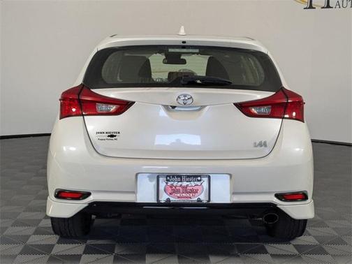 2017 Toyota Corolla iM Base