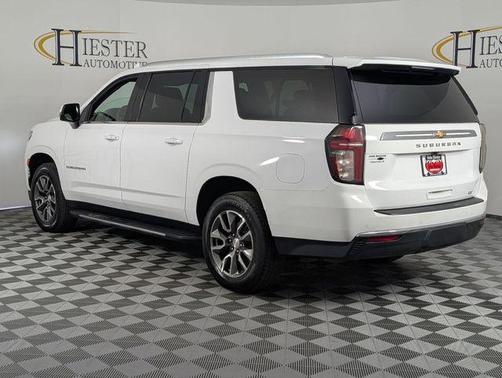 2022 Chevrolet Suburban LT