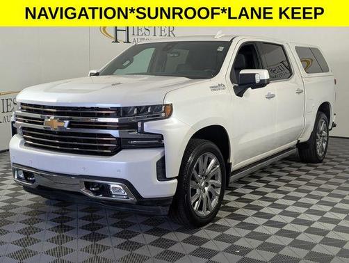 Iridescent Pearl Tricoat 2019 Chevrolet Silverado 1500 High Country