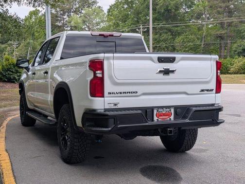 Summit White 2026 Chevrolet Silverado 1500 ZR2