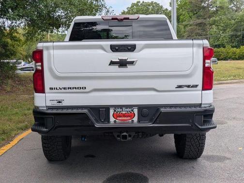 Summit White 2026 Chevrolet Silverado 1500 ZR2