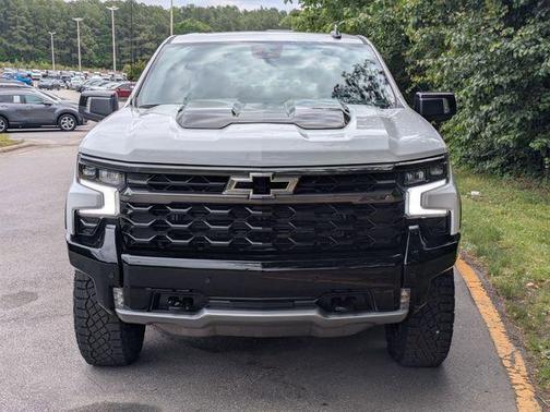 Summit White 2026 Chevrolet Silverado 1500 ZR2