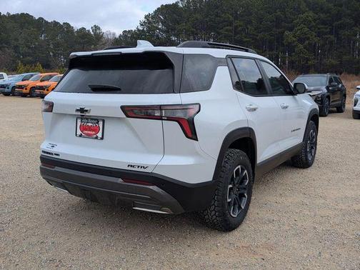 Polar White 2026 Chevrolet Equinox ACTIV