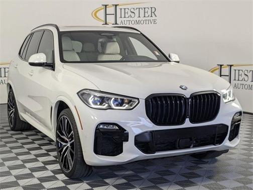 2021 BMW X5 M50i