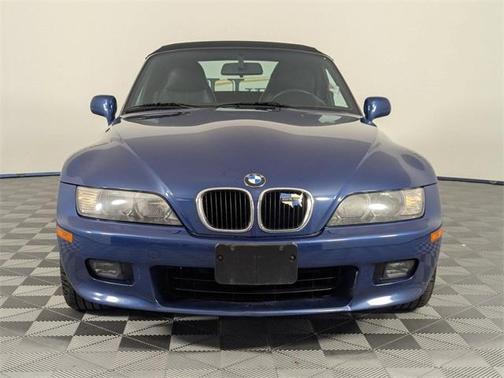 2002 BMW Z3 2.5i Roadster