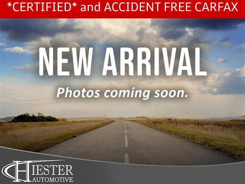 Daytona Gray Pearl Effect 2024 Audi Q5 45 S line quattro Premium