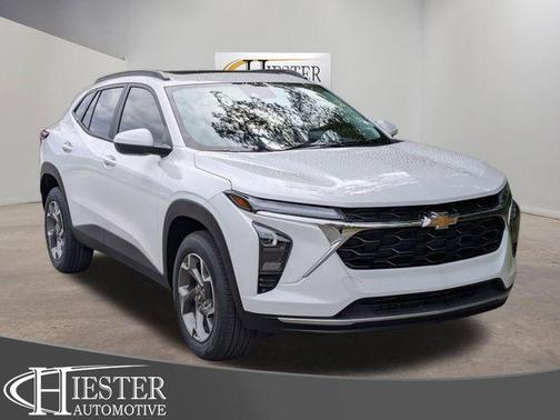 Summit White 2026 Chevrolet Trax LT