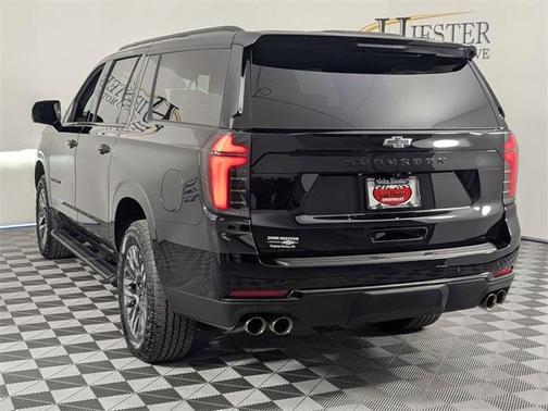 2025 Chevrolet Suburban Z71