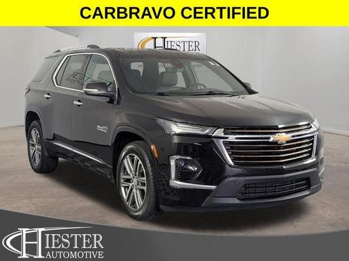 Mosaic Black Metallic 2023 Chevrolet Traverse High Country