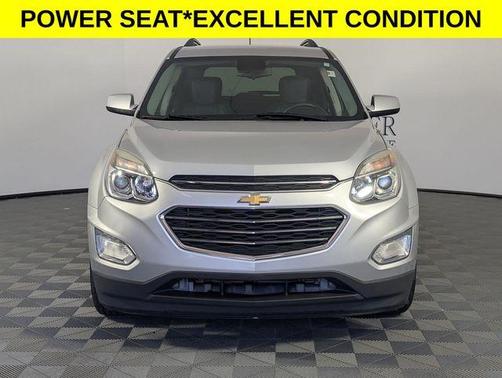 Silver Ice Metallic 2017 Chevrolet Equinox LT