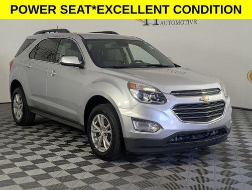 Silver Ice Metallic 2017 Chevrolet Equinox LT