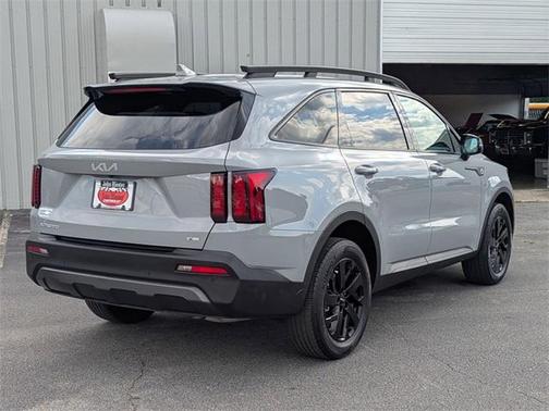 2023 Kia Sorento X-Line S