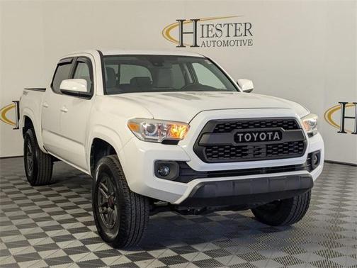 2019 Toyota Tacoma SR