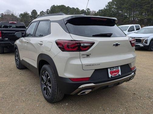 White Sand 2026 Chevrolet Trailblazer ACTIV